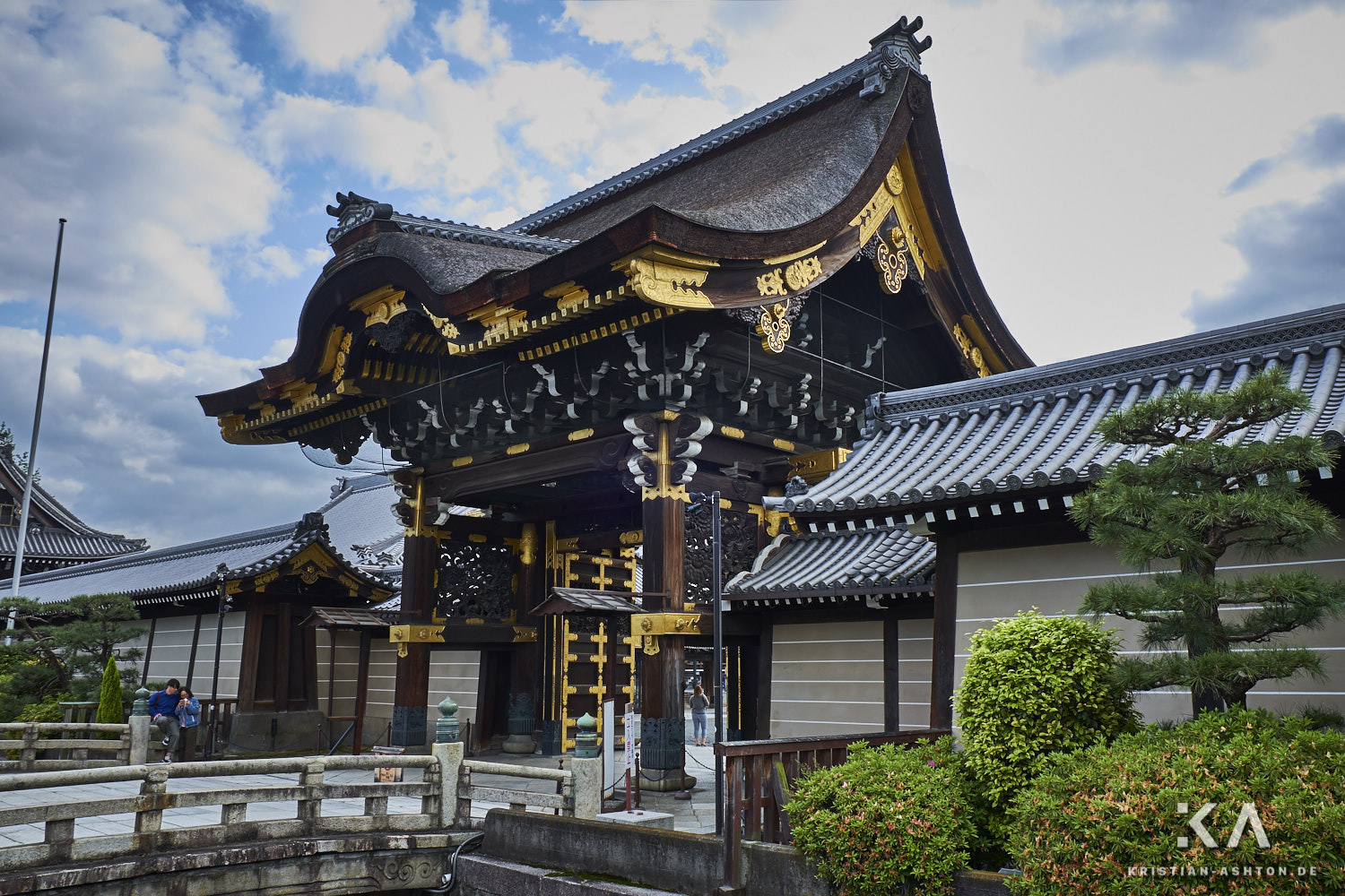 Nishi Hongan-ji temple